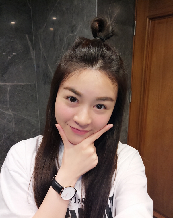 苹果味的第一张照片--周口相亲服务中心