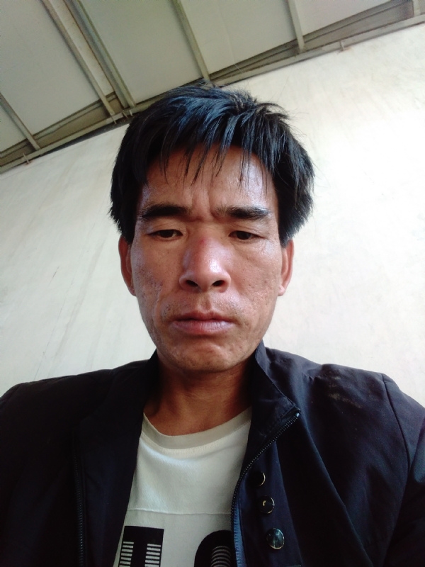 项斌的第一张照片--周口相亲服务中心