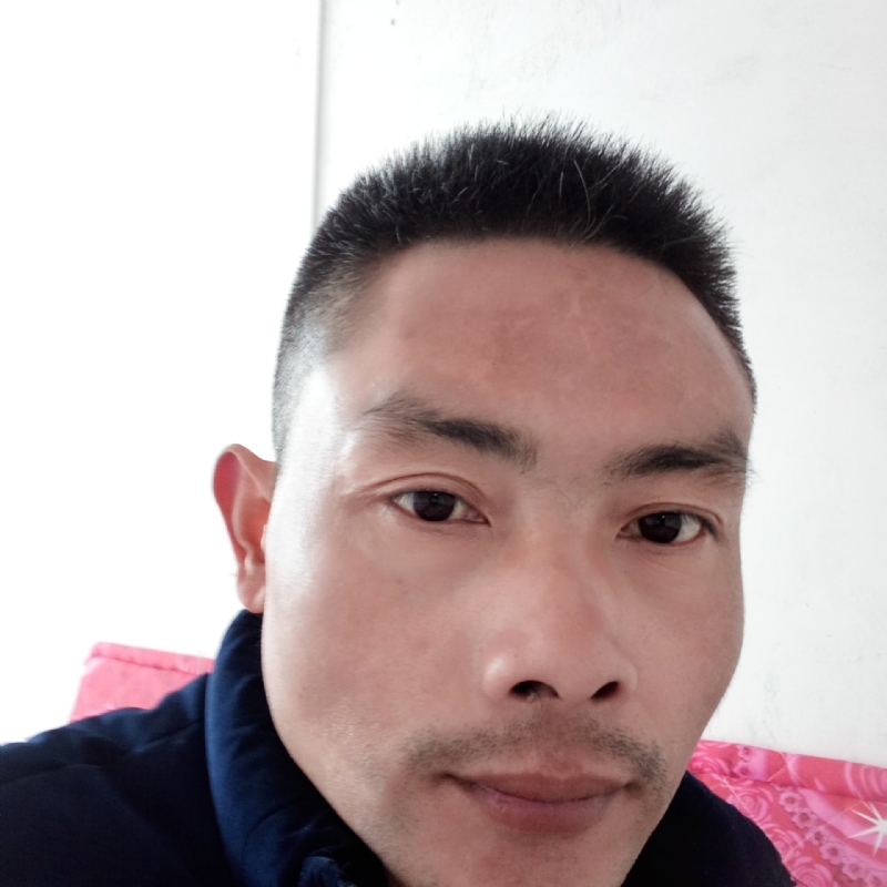 栋栋的第一张照片--周口相亲服务中心