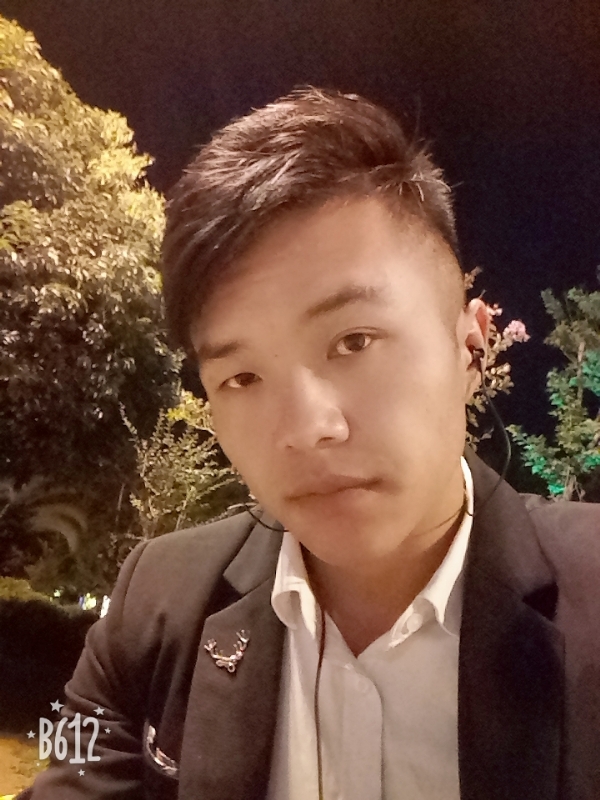 只求一陪伴的第一张照片--周口相亲服务中心