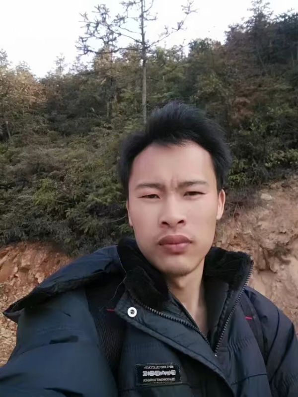 高富帅的第一张照片--周口相亲服务中心