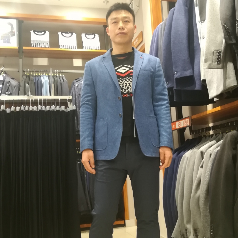 一只蚂蚁的第一张照片--周口相亲服务中心