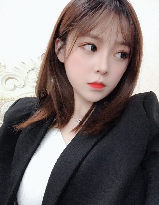 美伊i的第二张照片--周口相亲服务中心