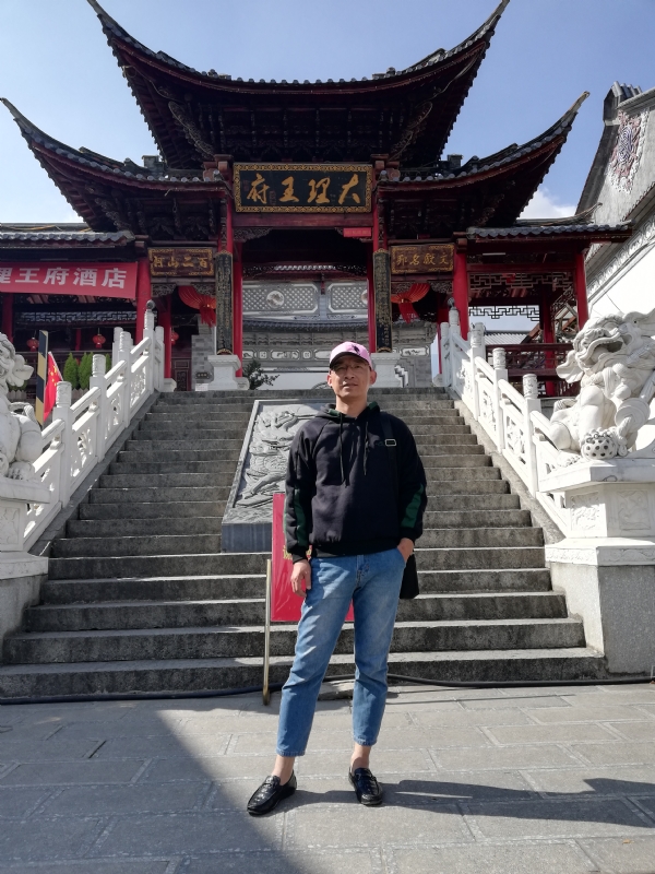 旧事离人的第一张照片--周口相亲服务中心