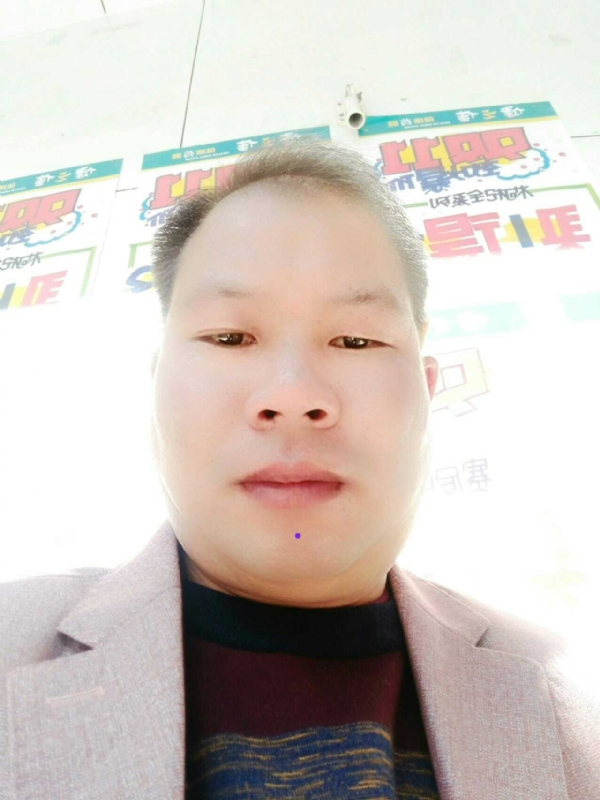 左手牵右手的第一张照片--周口相亲服务中心