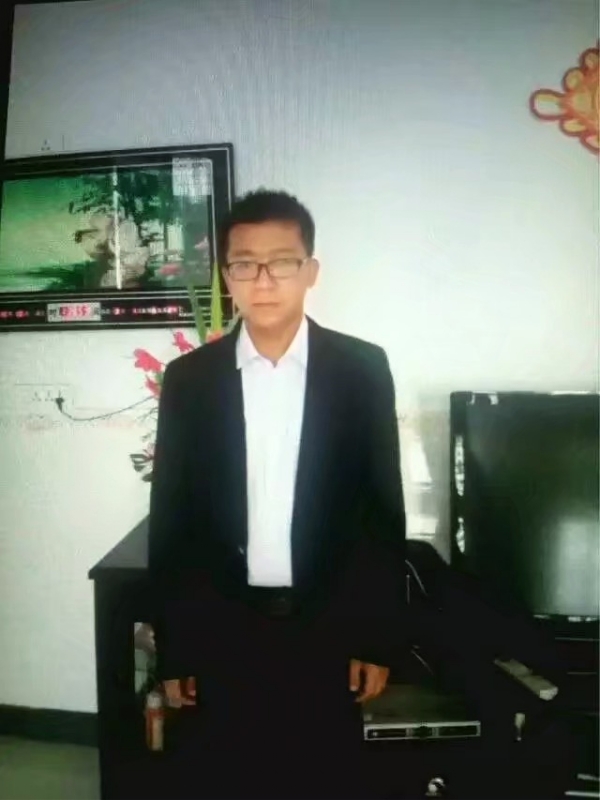 依然疼痛的第一张照片--周口相亲服务中心