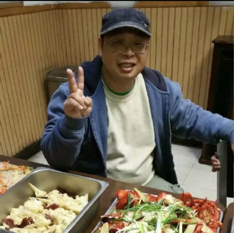 wally的第一张照片--周口相亲服务中心