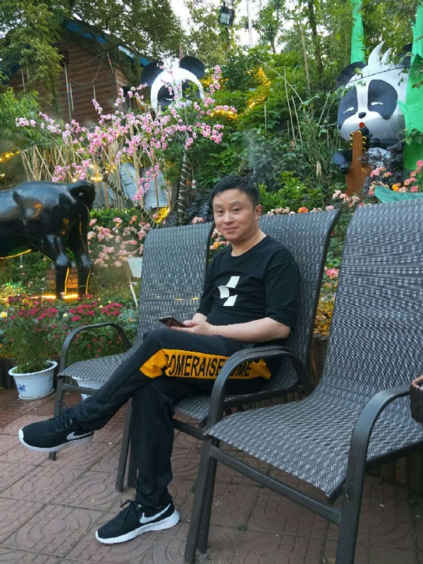 想家的第一张照片--周口相亲服务中心