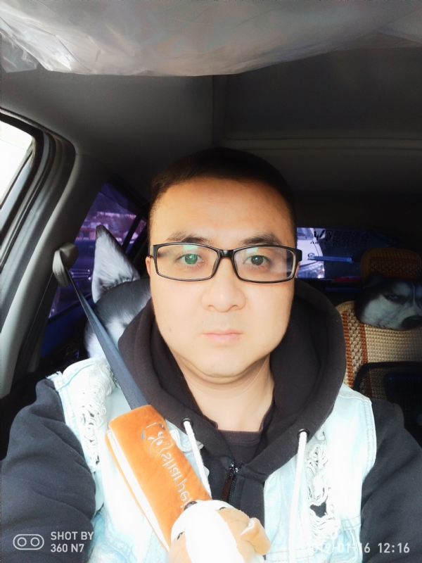 香烟最懂男人心的第一张照片--周口相亲服务中心