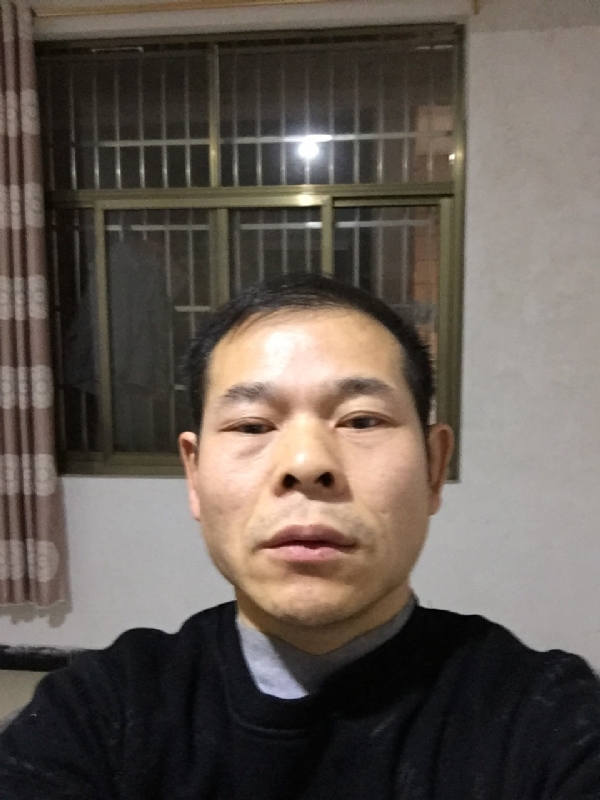 徐徐清风的第一张照片--周口相亲服务中心