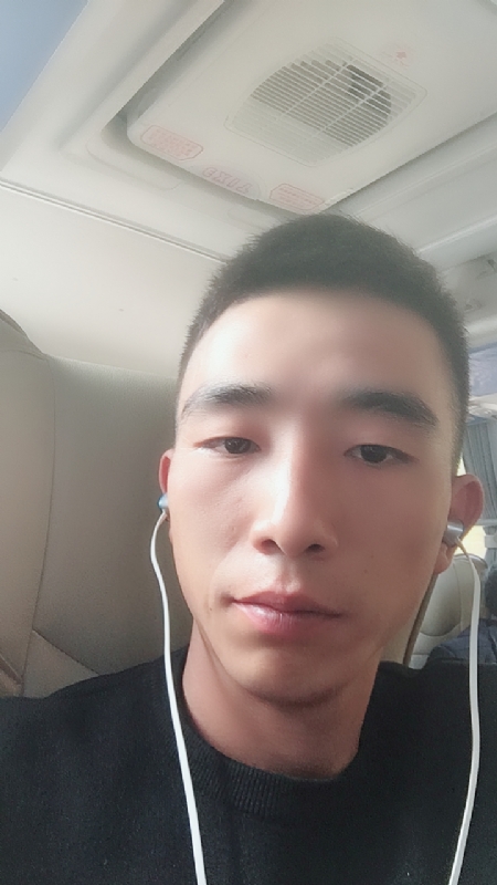 九二年的猴子的第一张照片--周口相亲服务中心