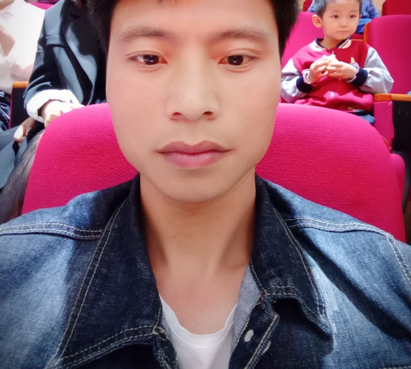 奋斗青年的第一张照片--周口相亲服务中心