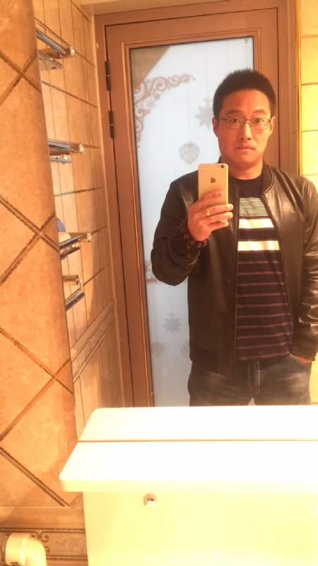 华灯初下的第一张照片--周口相亲服务中心