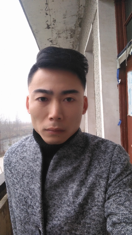 谁伴我闯荡的第一张照片--周口相亲服务中心