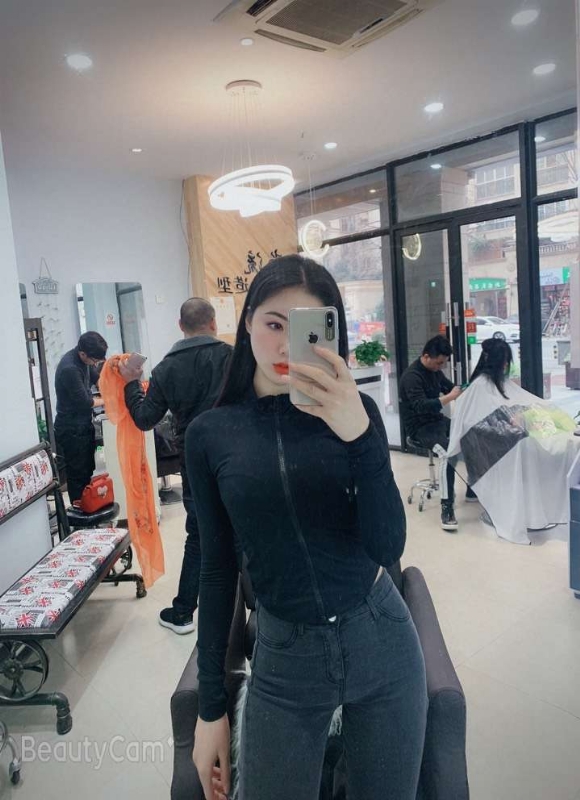 婷婷的第四张照片--周口相亲服务中心