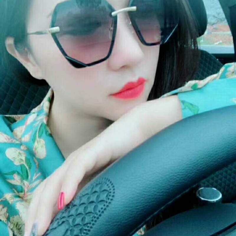 Emily的第三张照片--周口相亲服务中心