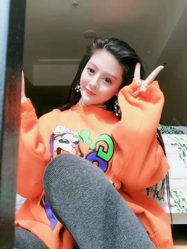 李梦瑶的第四张照片--周口相亲服务中心