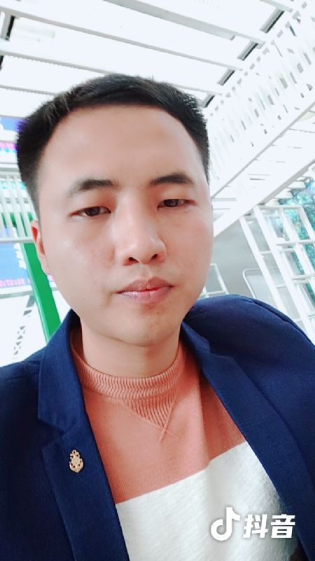 佳鑫的第一张照片--周口相亲服务中心