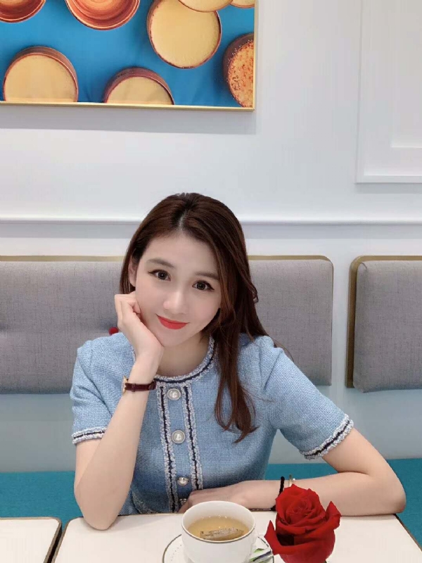 Emily的第二张照片--周口相亲服务中心