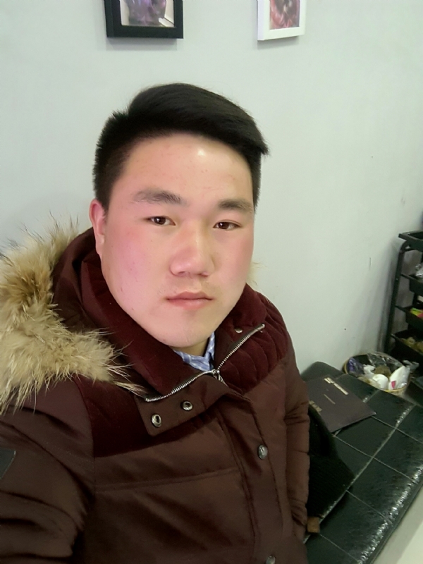 小飞的第一张照片--周口相亲服务中心