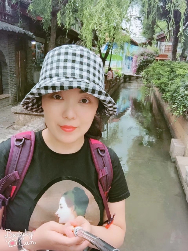 乐妞的第三张照片--周口相亲服务中心