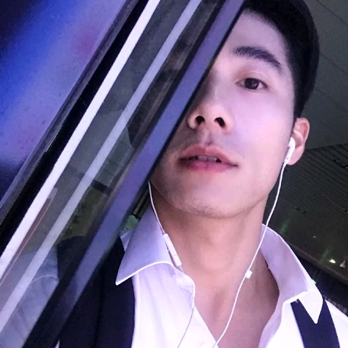 心若磐石的第二张照片--周口相亲服务中心