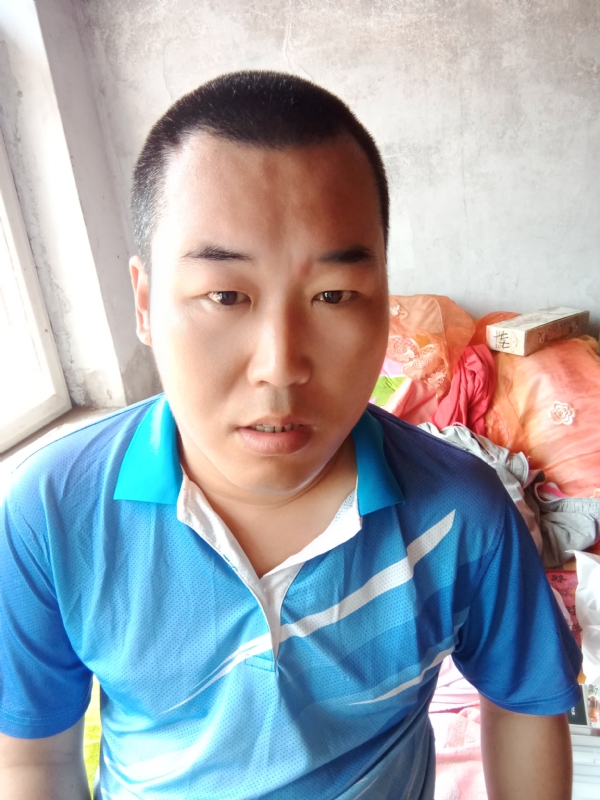 灰太狼的第一张照片--周口相亲服务中心