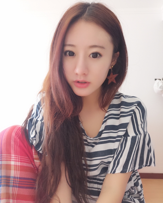 没有故事的女同学的第二张照片--周口相亲服务中心