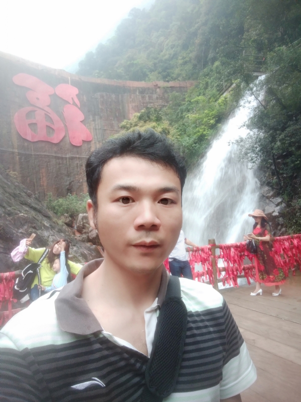 珊珊您是珊无无无妻的第一张照片--周口相亲服务中心