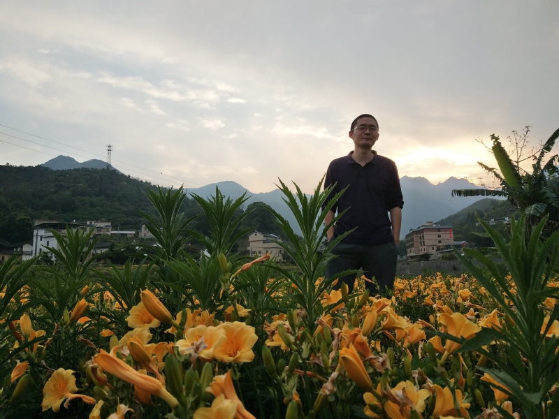 黄晓东的第一张照片--周口相亲服务中心