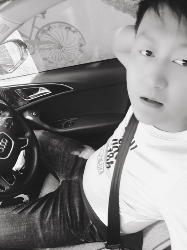 意中人的第一张照片--周口相亲服务中心