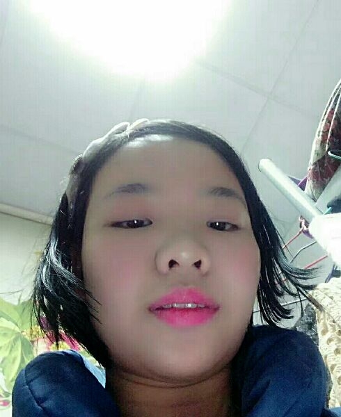 依依的第一张照片--周口相亲服务中心