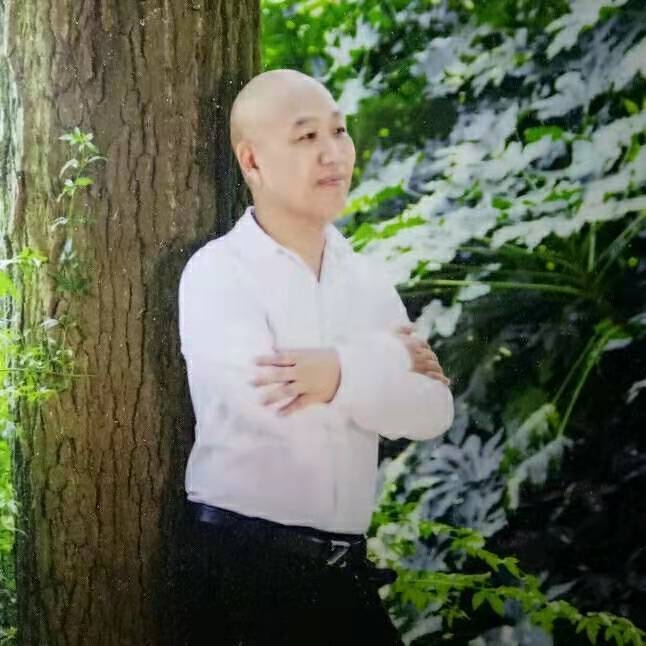 郑鑫牵手的第一张照片--周口相亲服务中心