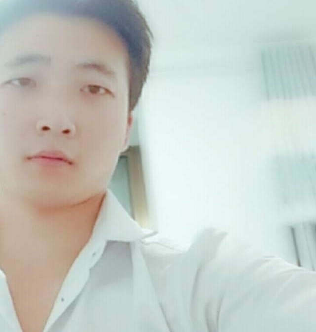 华英雄的第一张照片--周口相亲服务中心