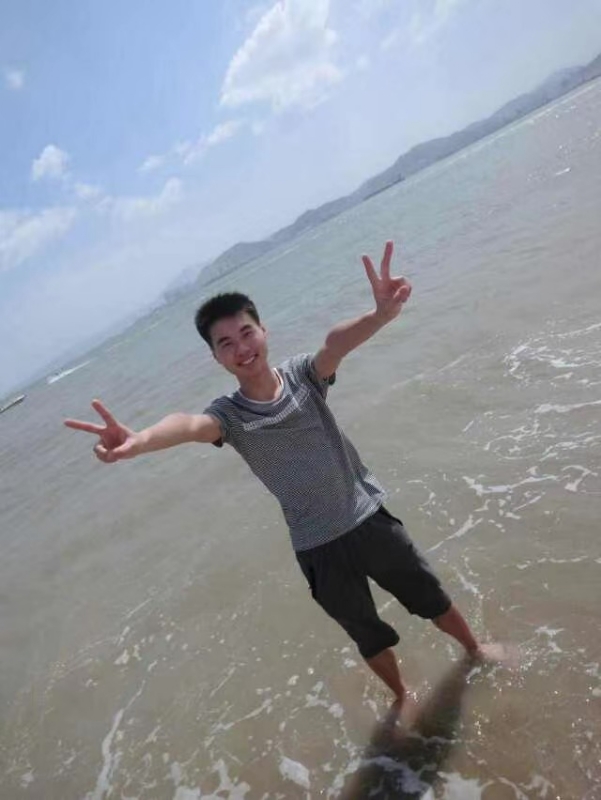 鱼头zzz的第二张照片--周口相亲服务中心