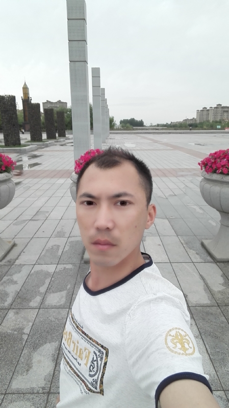 天平的第一张照片--周口相亲服务中心