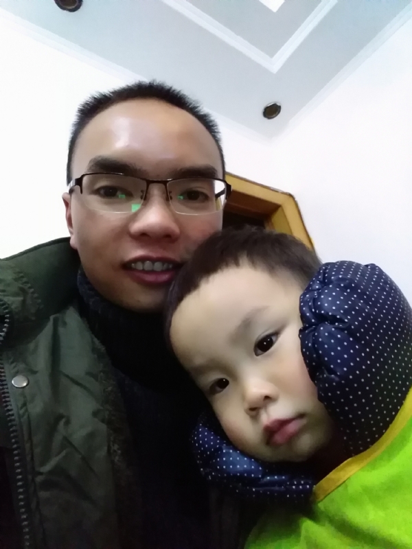 123木头人的第一张照片--周口相亲服务中心