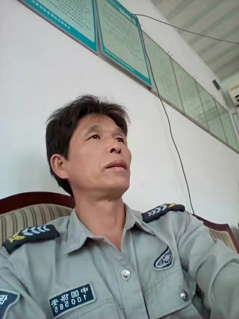 卧窗听雨的第一张照片--周口相亲服务中心