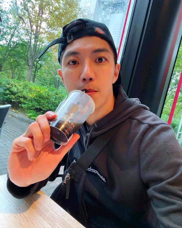 苏天奇的第一张照片--周口相亲服务中心