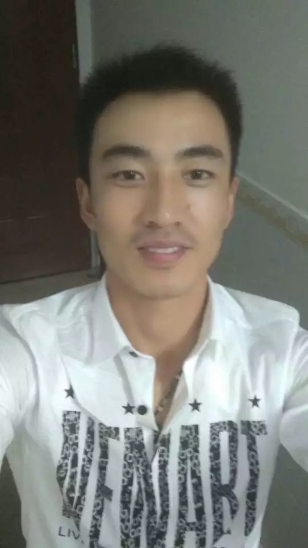 等待你的出现的第一张照片--周口相亲服务中心