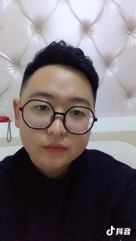 杰森的第一张照片--周口相亲服务中心