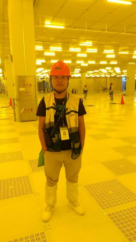 一个傻子的第一张照片--周口相亲服务中心