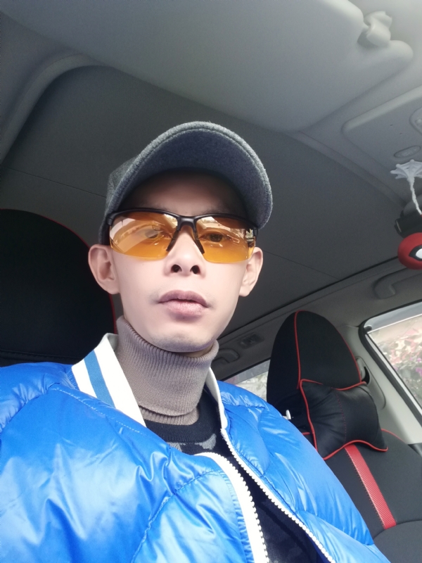 愿得一人心的第一张照片--周口相亲服务中心