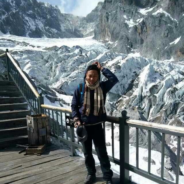 眯眯的第一张照片--周口相亲服务中心