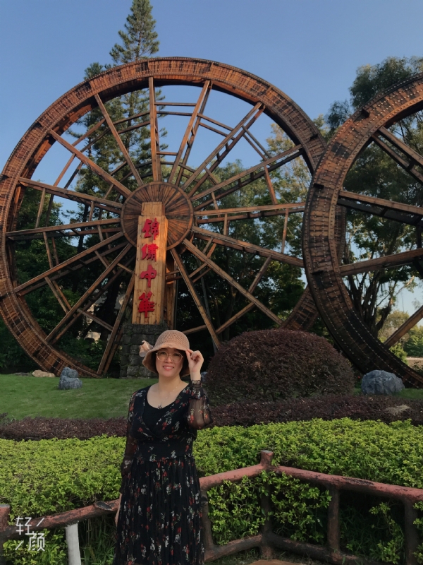 杏娅的第二张照片--周口相亲服务中心