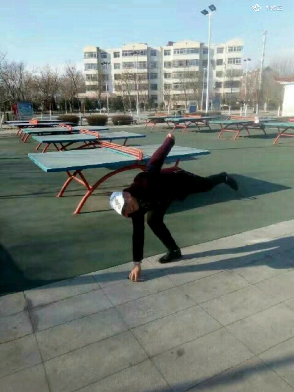 载正的第二张照片--周口相亲服务中心