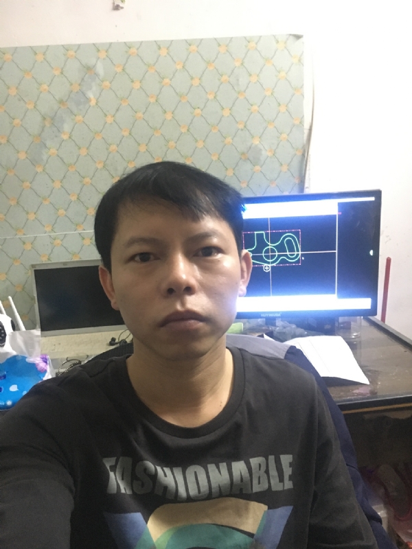 黄叶枫的第一张照片--周口相亲服务中心