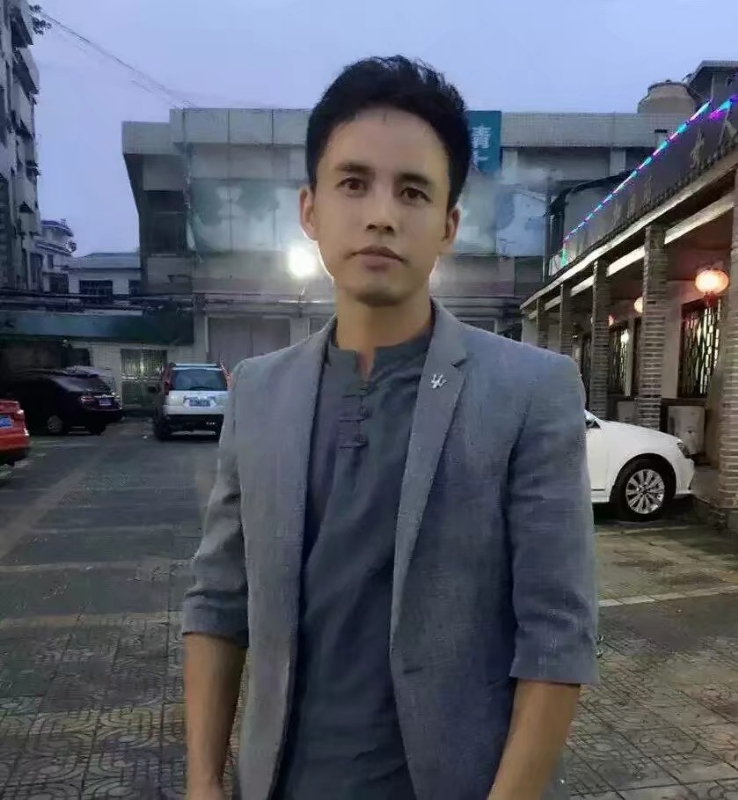 华谢的第一张照片--周口相亲服务中心