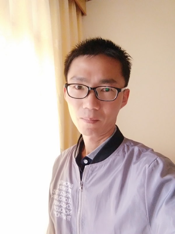 平凡的风的第二张照片--周口相亲服务中心