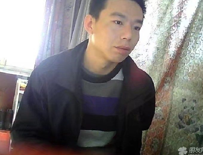 向钱奔跑的第一张照片--周口相亲服务中心